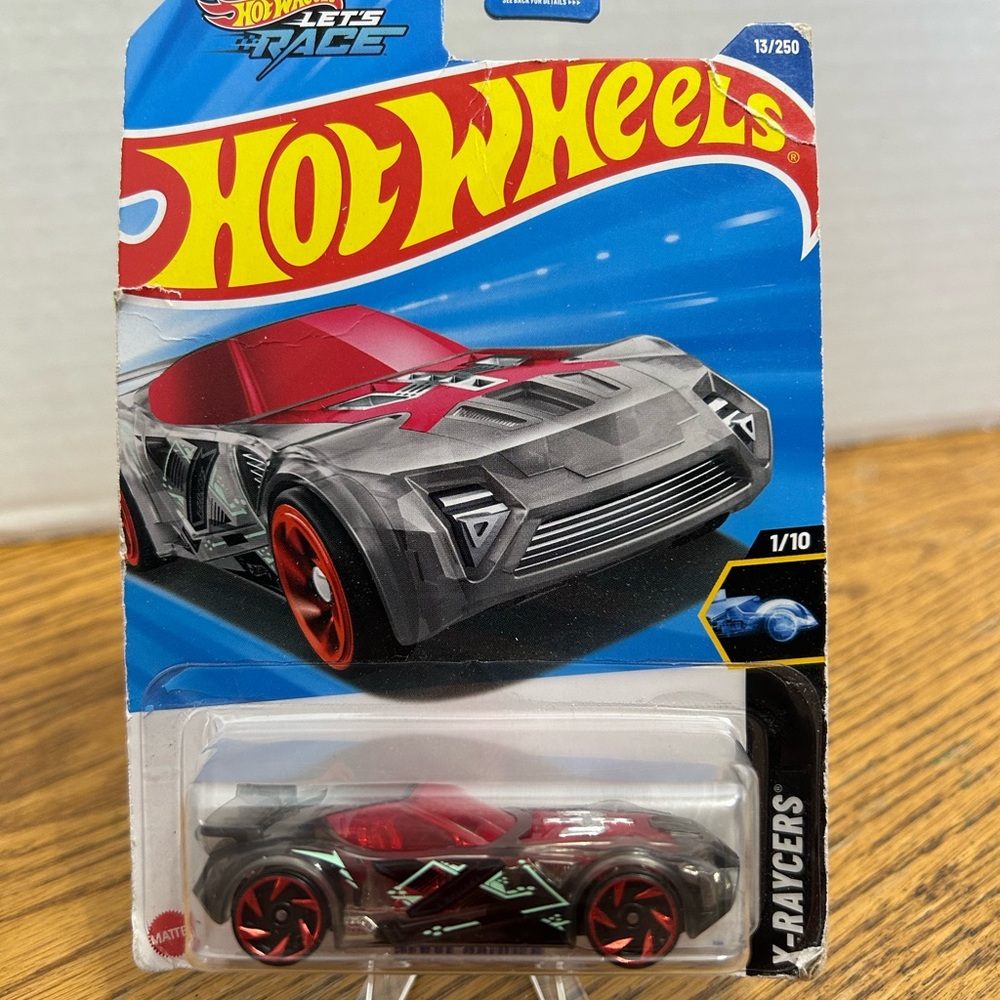 Hot Wheels - 2024 Nerve Hammer 13/250; X-Raycers 1/10